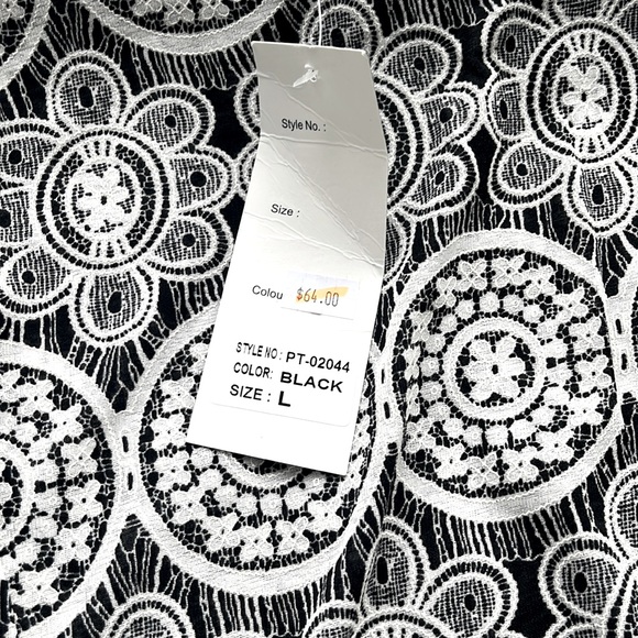 Blouse - Picture 3 of 3